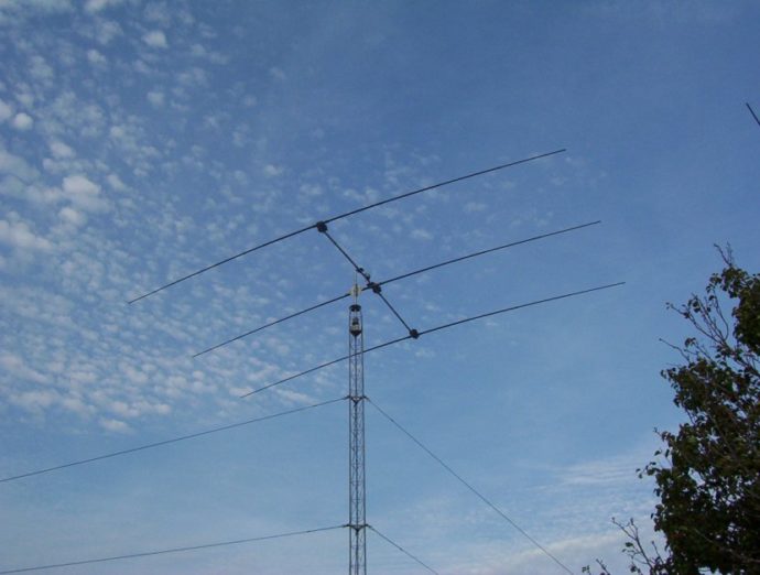 Antennas AA5AU